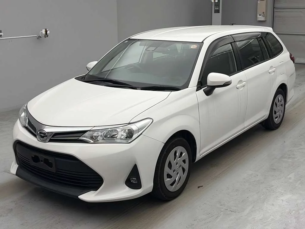 Toyota Corolla Fielder NRE161G 2021